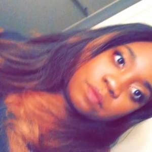 Meet your Posher, Chelle